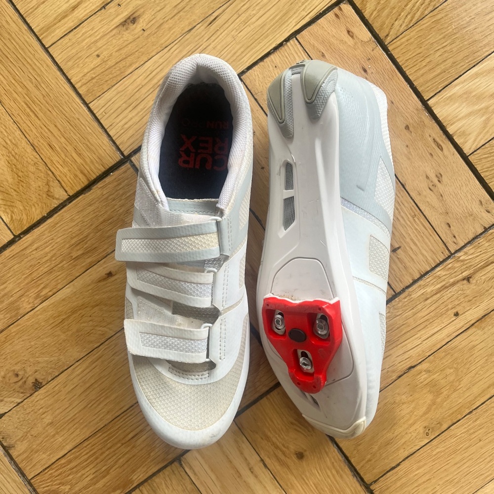 PEARL iZUMi Women's Cycling Shoes Size 11 - Picture 3 of 4